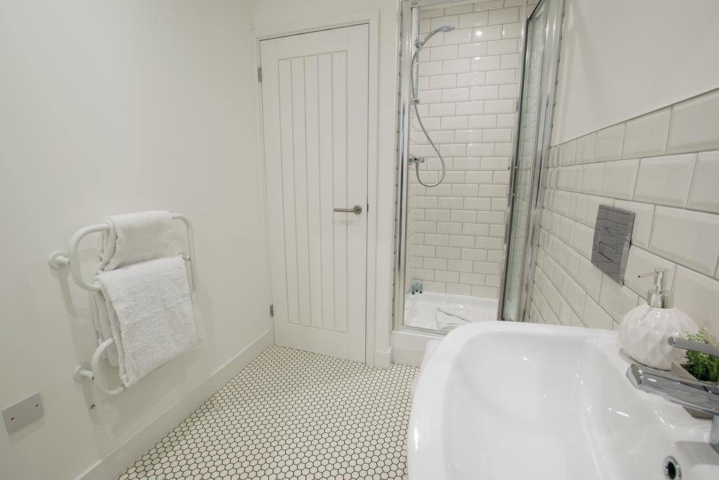 Elm Court Serviced Apartments Stratford-upon-Avon Esterno foto