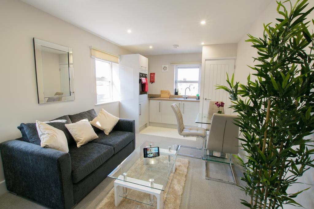 Elm Court Serviced Apartments Stratford-upon-Avon Esterno foto