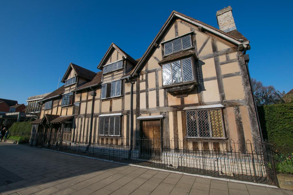 Elm Court Serviced Apartments Stratford-upon-Avon Esterno foto